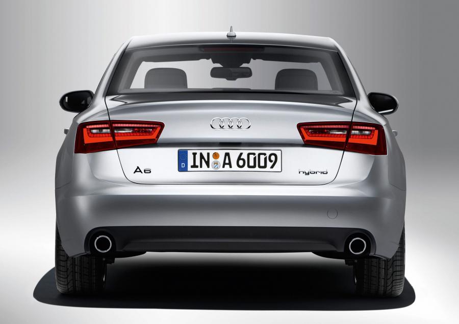  Audi A6 Hybrid Sedan (4G, C7) 2011 года  (фото 4 из 24)